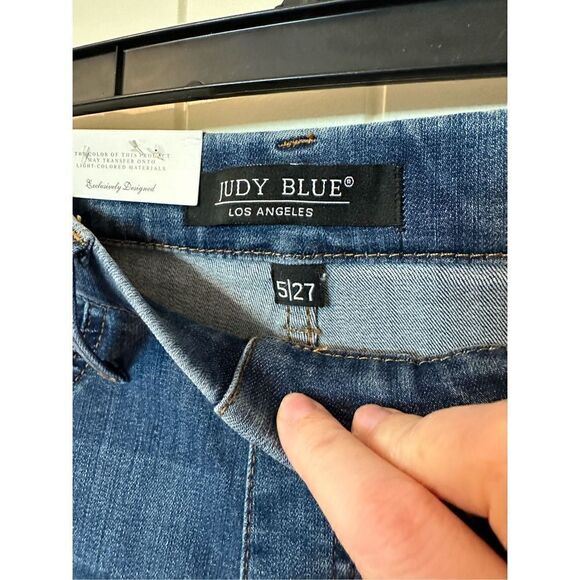 NWT Judy Blue High Waist Boyfriend Fit Distressed Pull On Jegging Size 5 / 27 - Picture 6 of 10